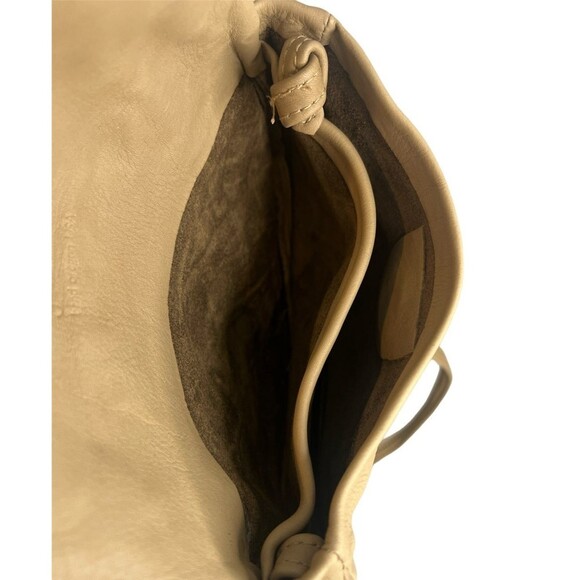 JWM DERR Tan Brown Leather Slim Crossbody Bag USA Bend, Oregon - Picture 6 of 9